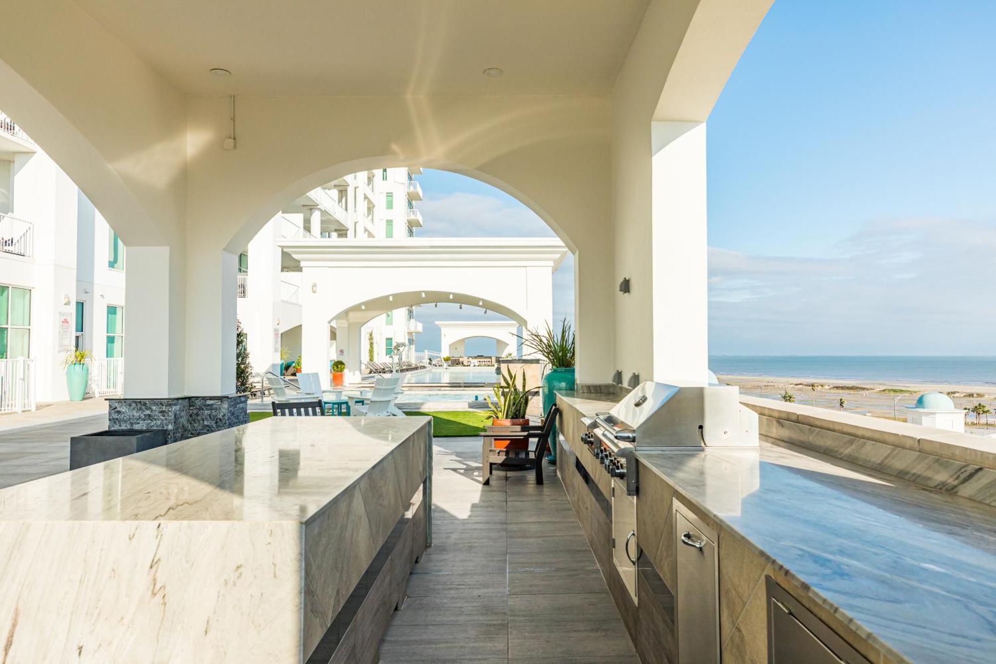 Emerald By The Sea Retreat غالفيستون، تكساس الغرفة الصورة